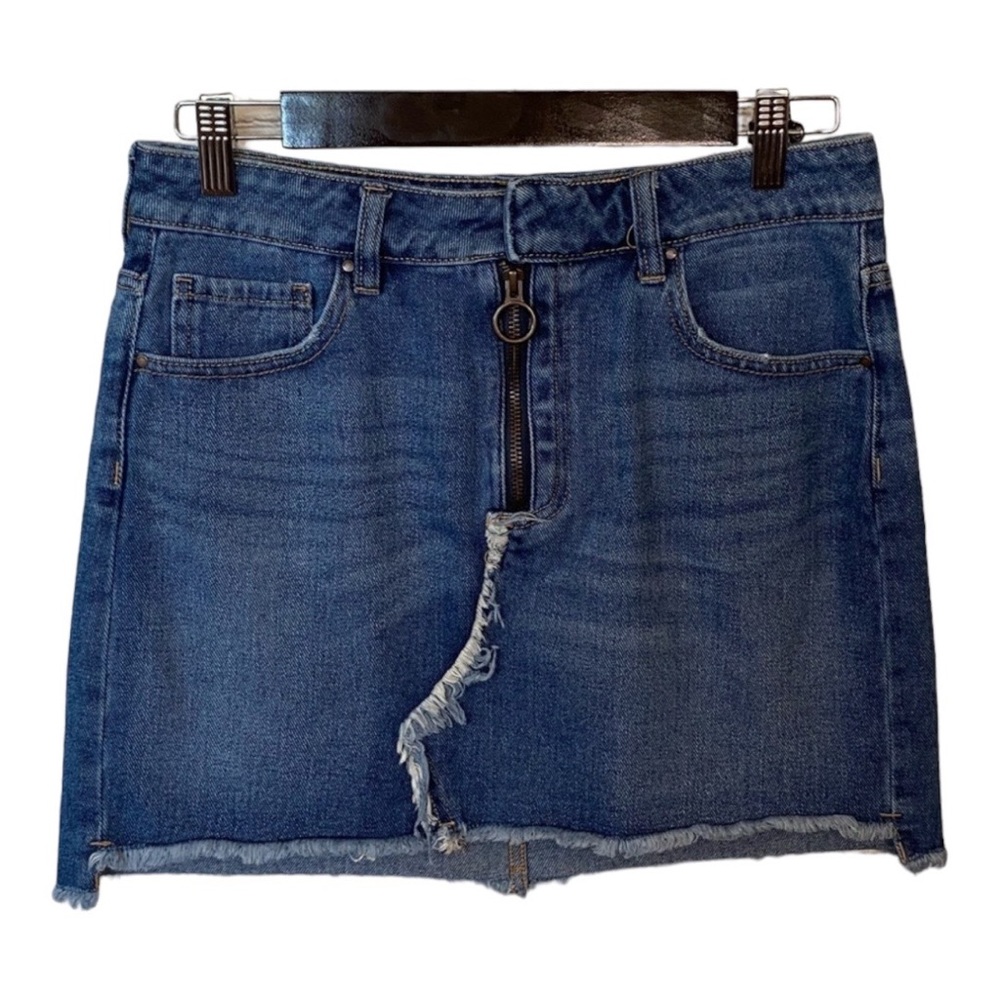 PacSun‎ Denim Mini Skirt Cut Raw Detail Hem Zipper Pull Pockets Streetwear